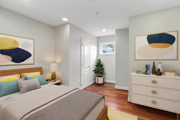 4 bedrooms apartment for rent in Eckington - NE DC, Washington DC