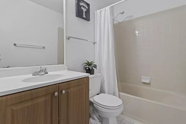 Coliving in Uptown Central - North SATX, San Antonio