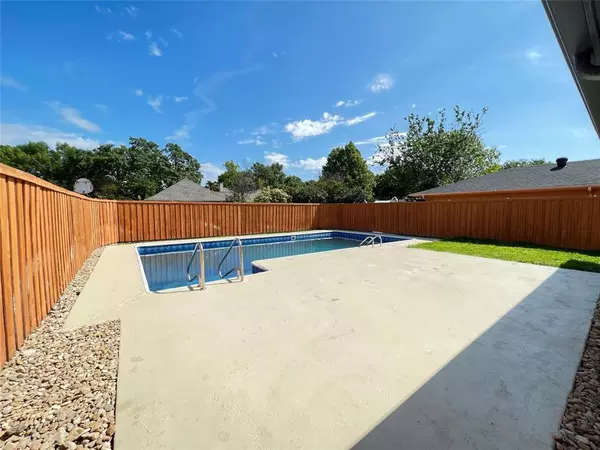 5 bedrooms apartment for rent in Northwood Hills - Ne Dallas, Dallas