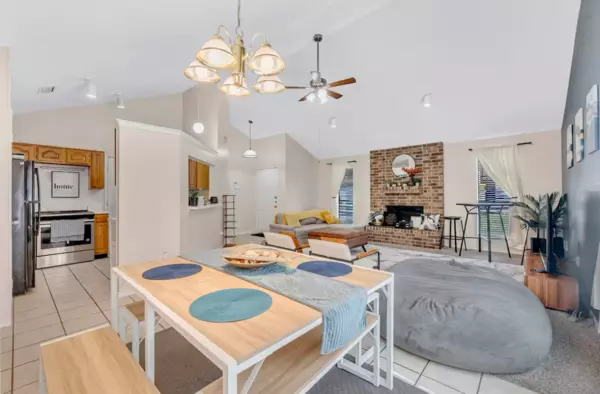 Coliving in Far West Side - West SATX, San Antonio