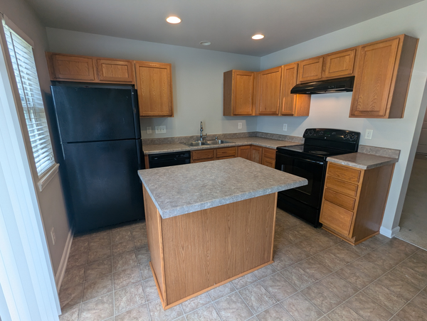 Coliving in University City South - North Charlotte, Charlotte