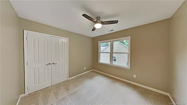 Coliving in Prosperity Church Road - North Charlotte, Charlotte