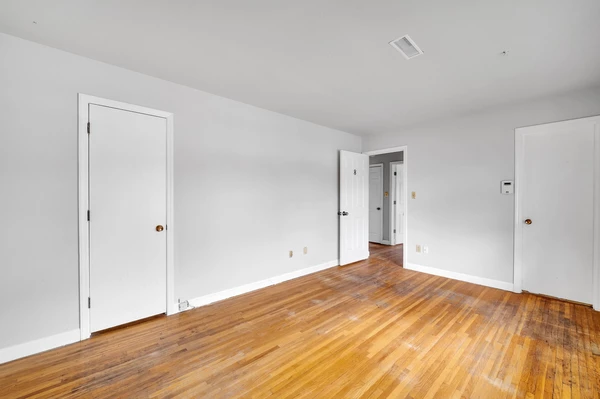 Coliving in Eastway - East Charlotte, Charlotte