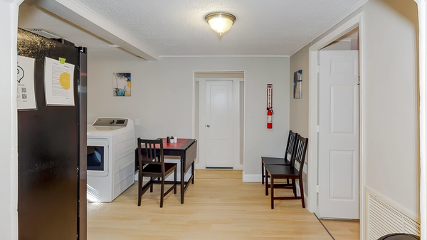 Coliving in Live Oaks Square - East Tampa, Tampa