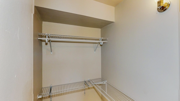 Coliving in Live Oaks Square - East Tampa, Tampa