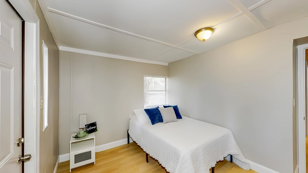 Coliving in Live Oaks Square - East Tampa, Tampa