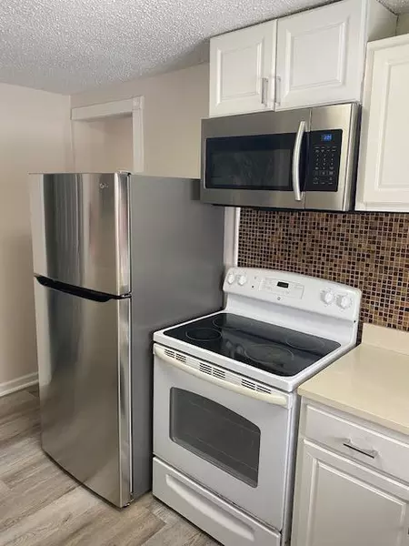 Coliving in Macfarlane Park - West Tampa, Tampa