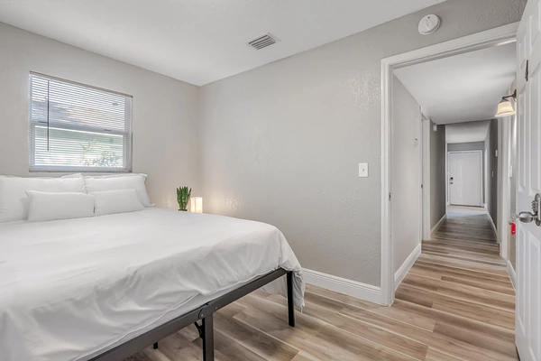 Coliving in Sulphur Springs - North Tampa, Tampa