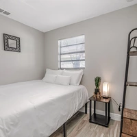 Coliving in Sulphur Springs - North Tampa, Tampa