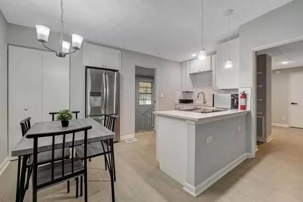 Coliving in Lake Forest - Northside, Jacksonville