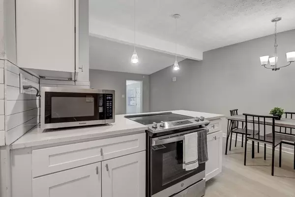 Coliving in Lake Forest - Northside, Jacksonville