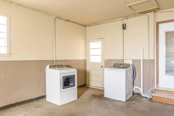 Coliving in Raytown - Outer KCMO, Kansas City