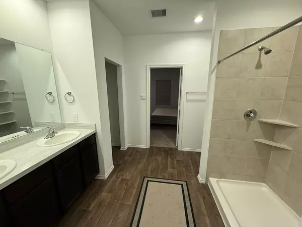 Coliving in Kelliwood - West Houston, Houston