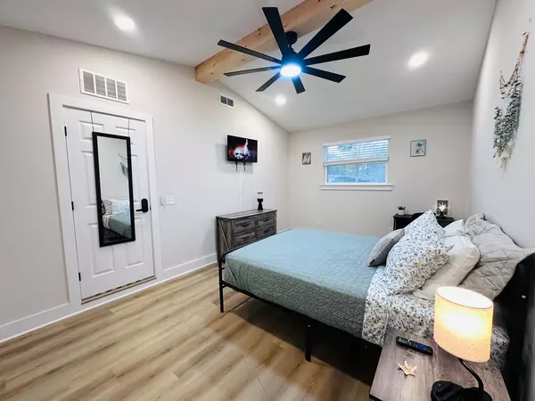 Coliving in Windy Hill - Southside, Jacksonville