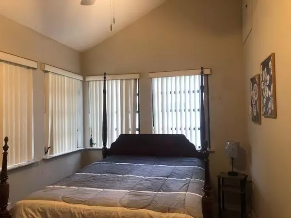 Coliving in Goldenrod - East Orlando, Orlando