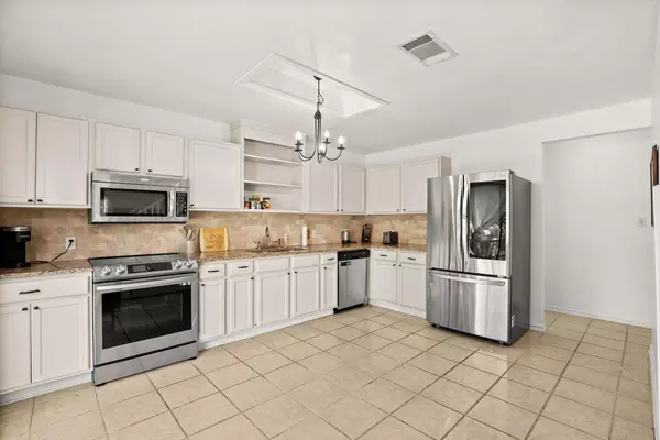 Coliving in Southeast Austin - South Austin, Austin