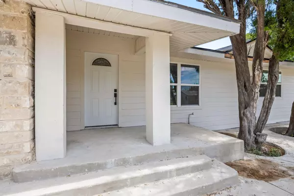 Coliving in Coliseum Willow Park - East SATX, San Antonio