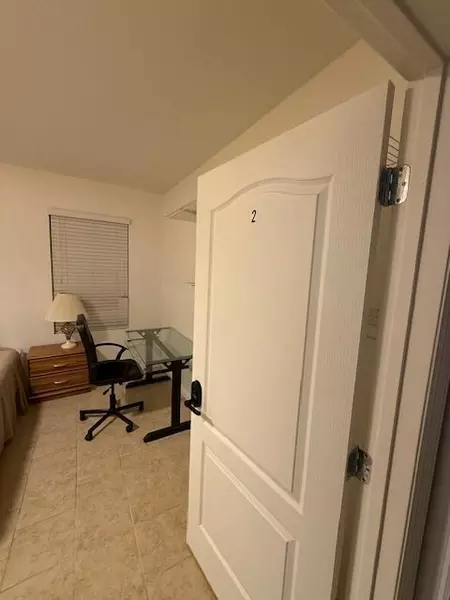 Coliving in Poinciana - South Orlando, Orlando