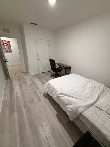 Coliving in Poinciana - South Orlando, Orlando