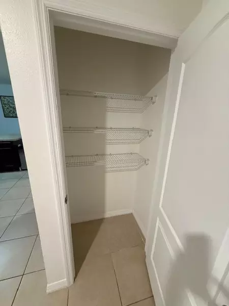 Coliving in Poinciana - South Orlando, Orlando