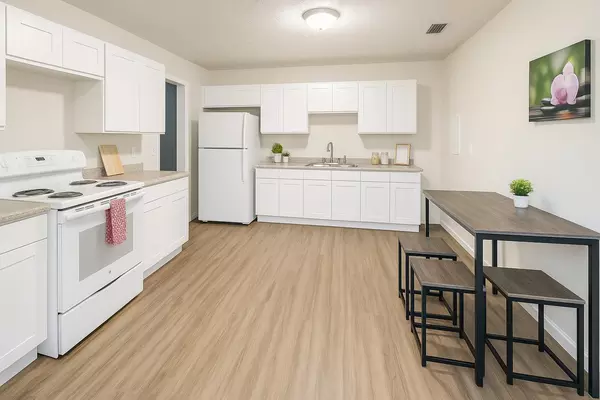 Coliving in Lake Forest - Northside, Jacksonville