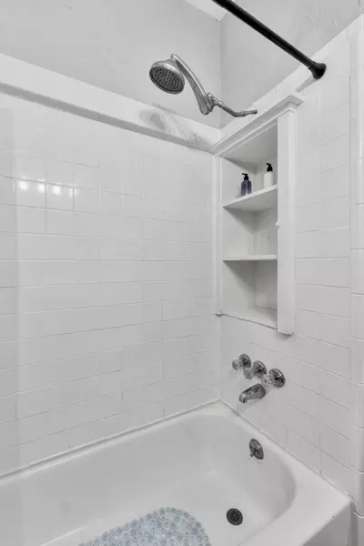 Coliving in Downtown St. Petersburg - Clearwater-St. Petersburg, Tampa