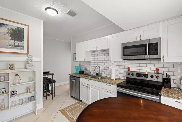 Coliving in Downtown St. Petersburg - Clearwater-St. Petersburg, Tampa