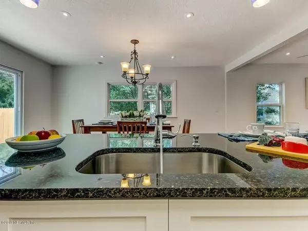 Coliving in College Park JAX - Northside, Jacksonville