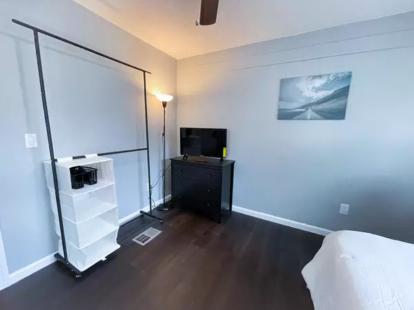 Coliving in College Park JAX - Northside, Jacksonville