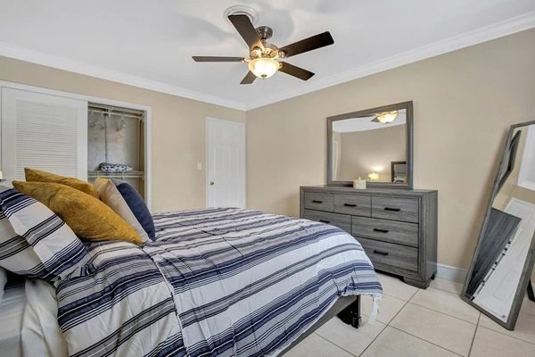 Coliving in Oakland Park - Broward County, Miami