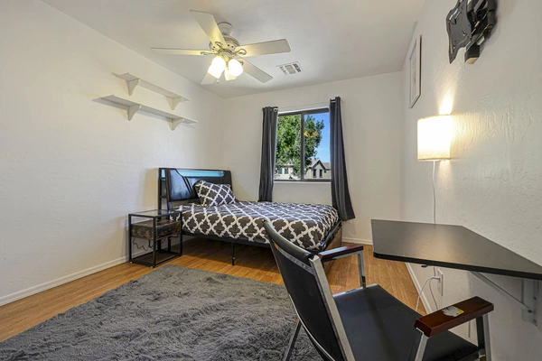 Coliving in Mesa - SE Valley, Phoenix