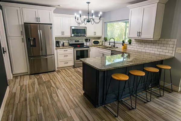 Coliving in Valrico - East Tampa, Tampa