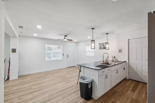 Coliving in Sulphur Springs - North Tampa, Tampa