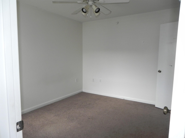 Coliving in Fairmont - Central Raleigh, Raleigh