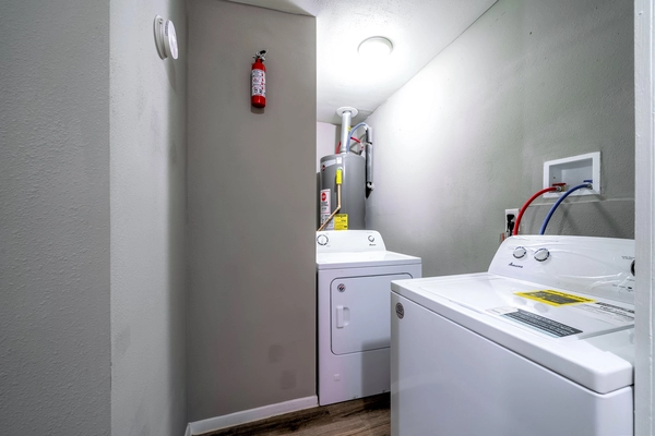 Coliving in Central Southwest - Sw Houston, Houston