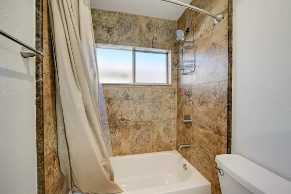 Coliving in Glendale - NW Valley, Phoenix