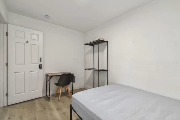 Coliving in Lealman - Clearwater-St. Petersburg, Tampa