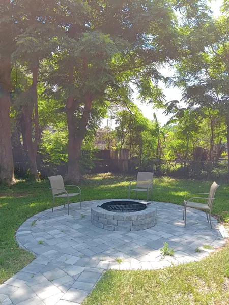 Coliving in Windy Hill - Southside, Jacksonville