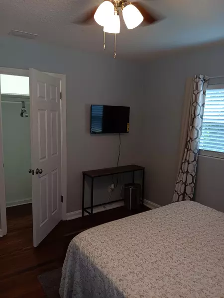 Coliving in Windy Hill - Southside, Jacksonville