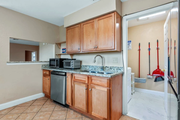 Coliving in Lake Fairview - North Orlando, Orlando