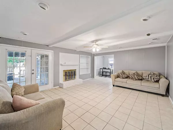 Coliving in Wolf Creek - Sw Dallas, Dallas