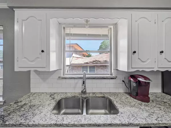 Coliving in Wolf Creek - Sw Dallas, Dallas