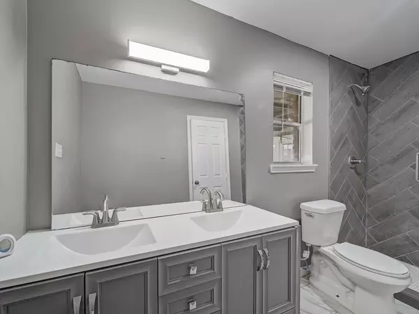 Coliving in Wolf Creek - Sw Dallas, Dallas