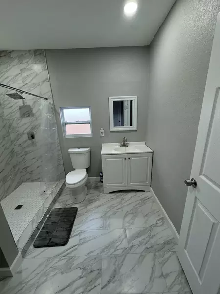 Coliving in Lealman - Clearwater-St. Petersburg, Tampa