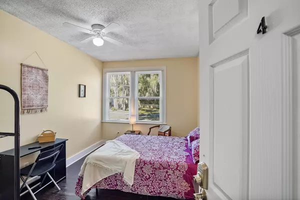 Coliving in College Park JAX - Northside, Jacksonville