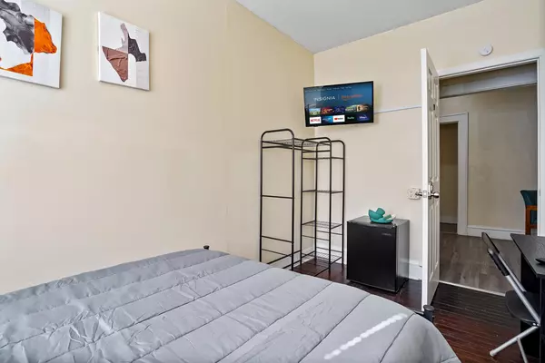 Coliving in College Park JAX - Northside, Jacksonville