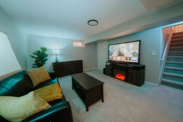 Coliving in Westminster - Outer Denver, Denver