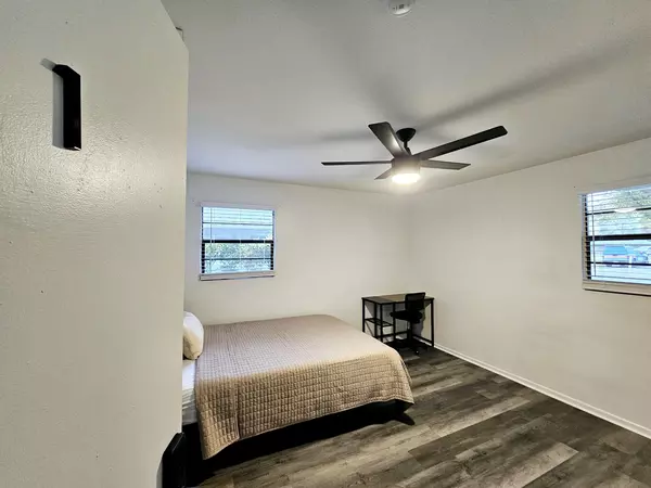 Coliving in Land O' Lakes - North Tampa, Tampa