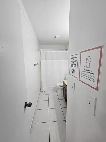 Coliving in Land O' Lakes - North Tampa, Tampa