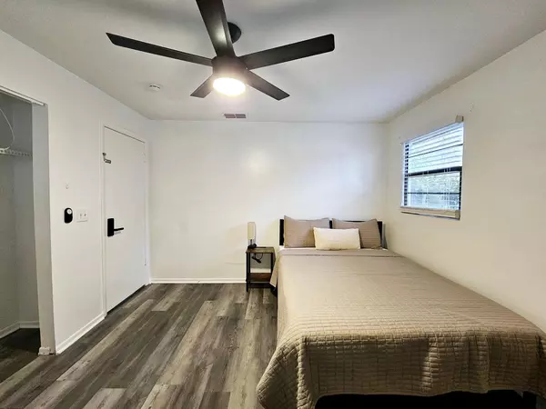 Coliving in Land O' Lakes - North Tampa, Tampa